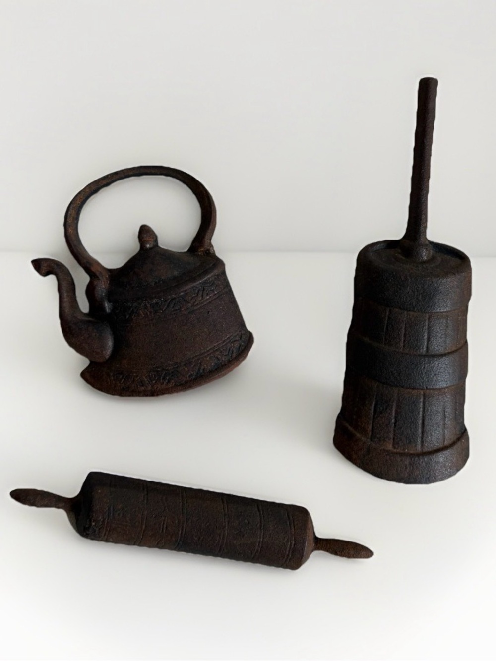 Rustic Cast Iron Mini Kitchen Wall Decor Set Kettle Butter Churn Rolling Pin